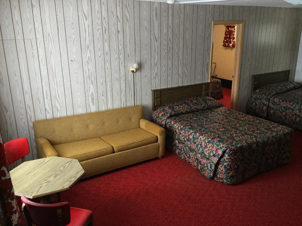 Cedars Motel Ironwood Exterior foto