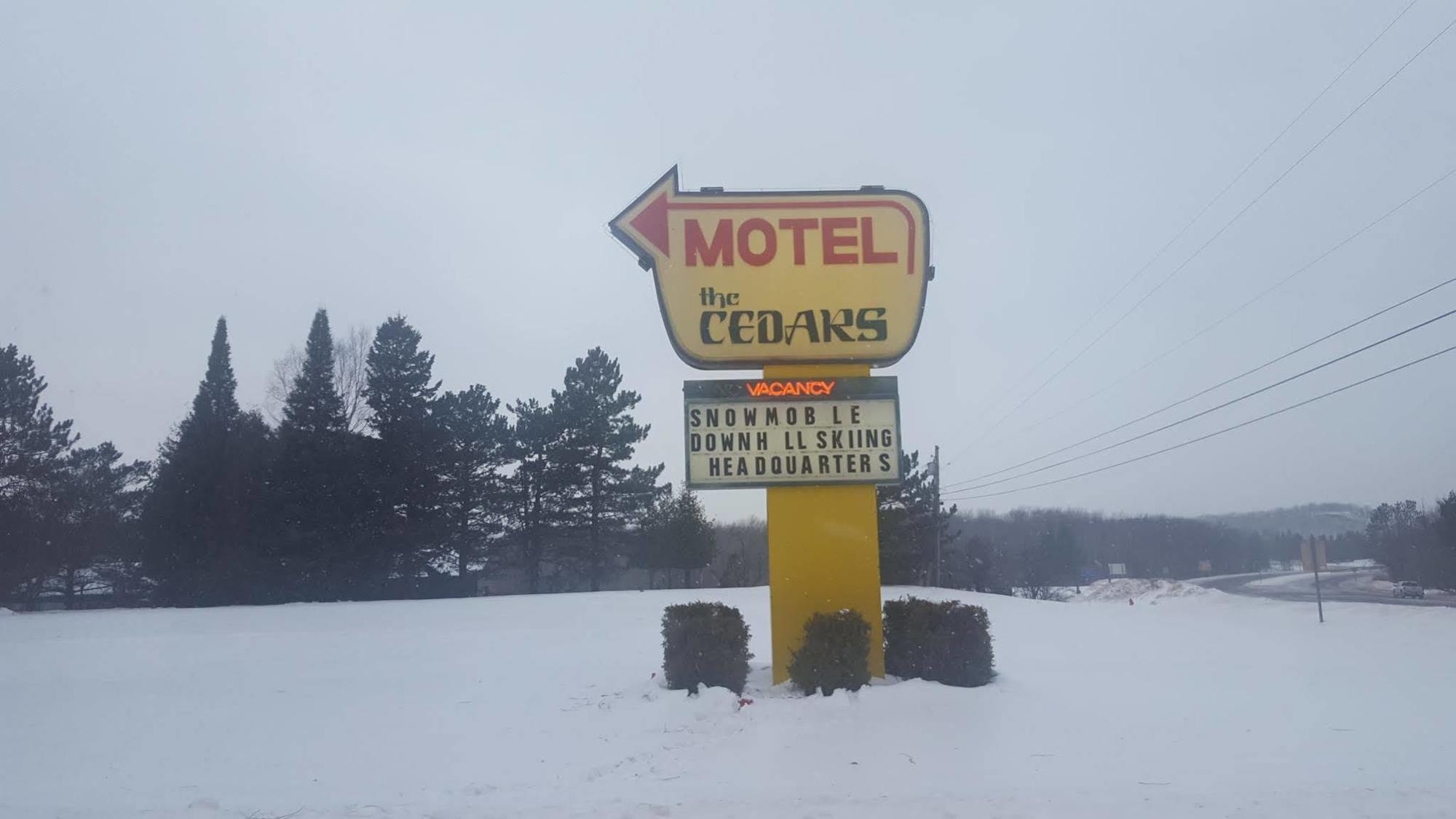 Cedars Motel Ironwood Exterior foto