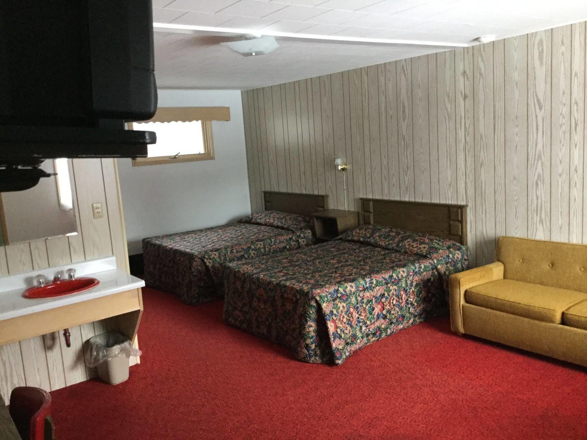 Cedars Motel Ironwood Exterior foto